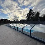 Mila - Pool, Sauna, Whirlwanne, 5000qm Privatgelände Mit Bolzplatz Striesdorf