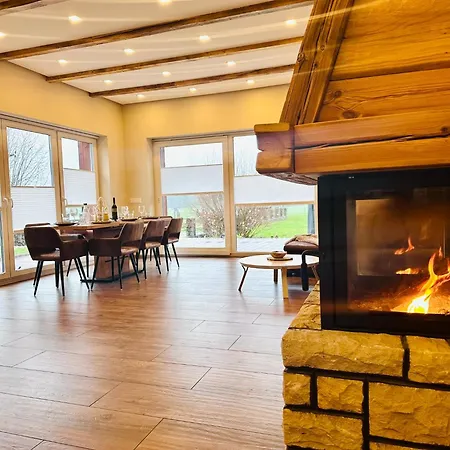 Mila - Pool, Sauna, Whirlwanne, 5000qm Privatgelaende Mit Bolzplatz