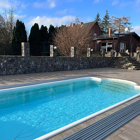 Mila - Pool, Sauna, Whirlwanne, 5000qm Privatgelaende Mit Bolzplatz * Striesdorf