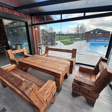 Mila - Pool, Sauna, Whirlwanne, 5000qm Privatgelaende Mit Bolzplatz Hébergement de vacances *