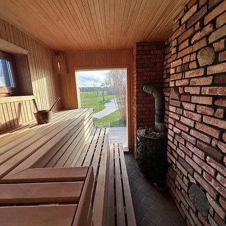 Mila - Pool, Sauna, Whirlwanne, 5000qm Privatgelände Mit Bolzplatz