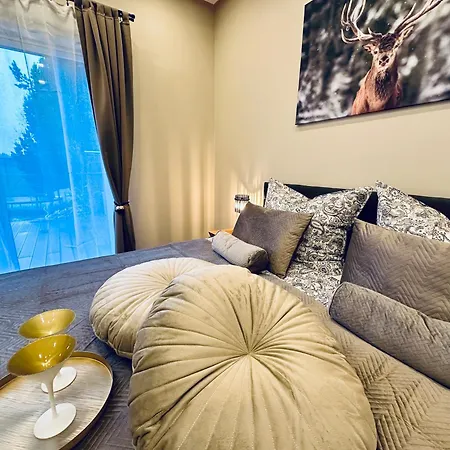 Mila - Pool, Sauna, Whirlwanne, 5000qm Privatgelände Mit Bolzplatz